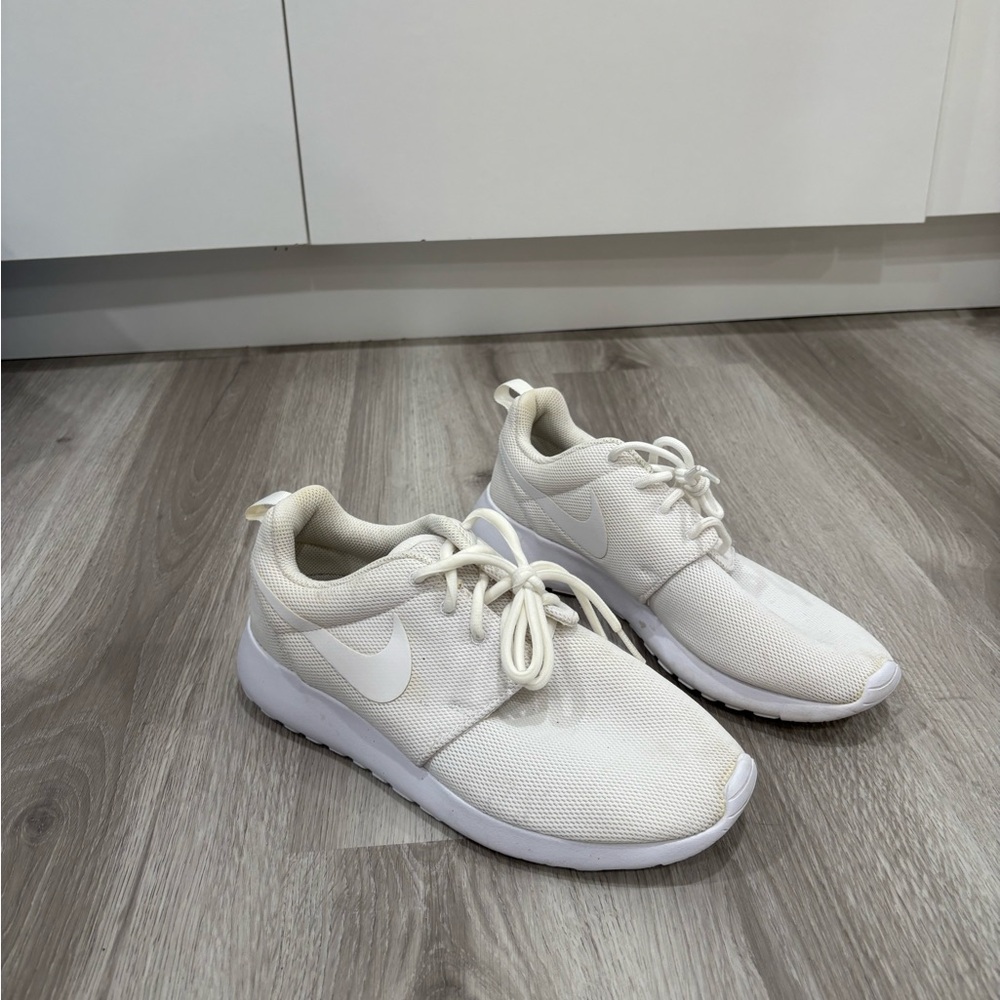 Nike White Roche Sneakers